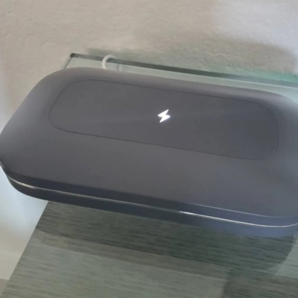 COPY - COPY - Phone soap 3 UV C light Sanitizer and  charger. Two charge port - Picture 8 of 10